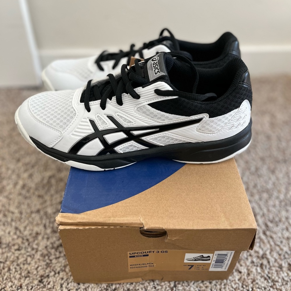 ASICS Upcourt 3 GS